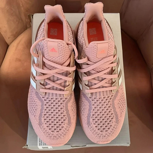 New Adidas ultra boost 5.0 DNA Winder SIZE 8 running shoes mauve pink - Picture 7 of 16
